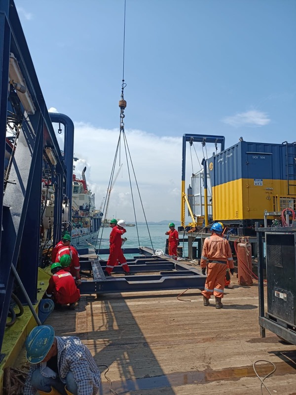Loading  and Seafastening for AMS Equipment Photo
